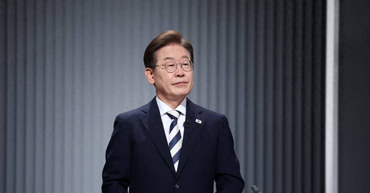 皇冠代理登1租用_李在明民调大幅领先皇冠代理登1租用，朴槿惠和文在寅接连出手，韩国大选惊现新变数！