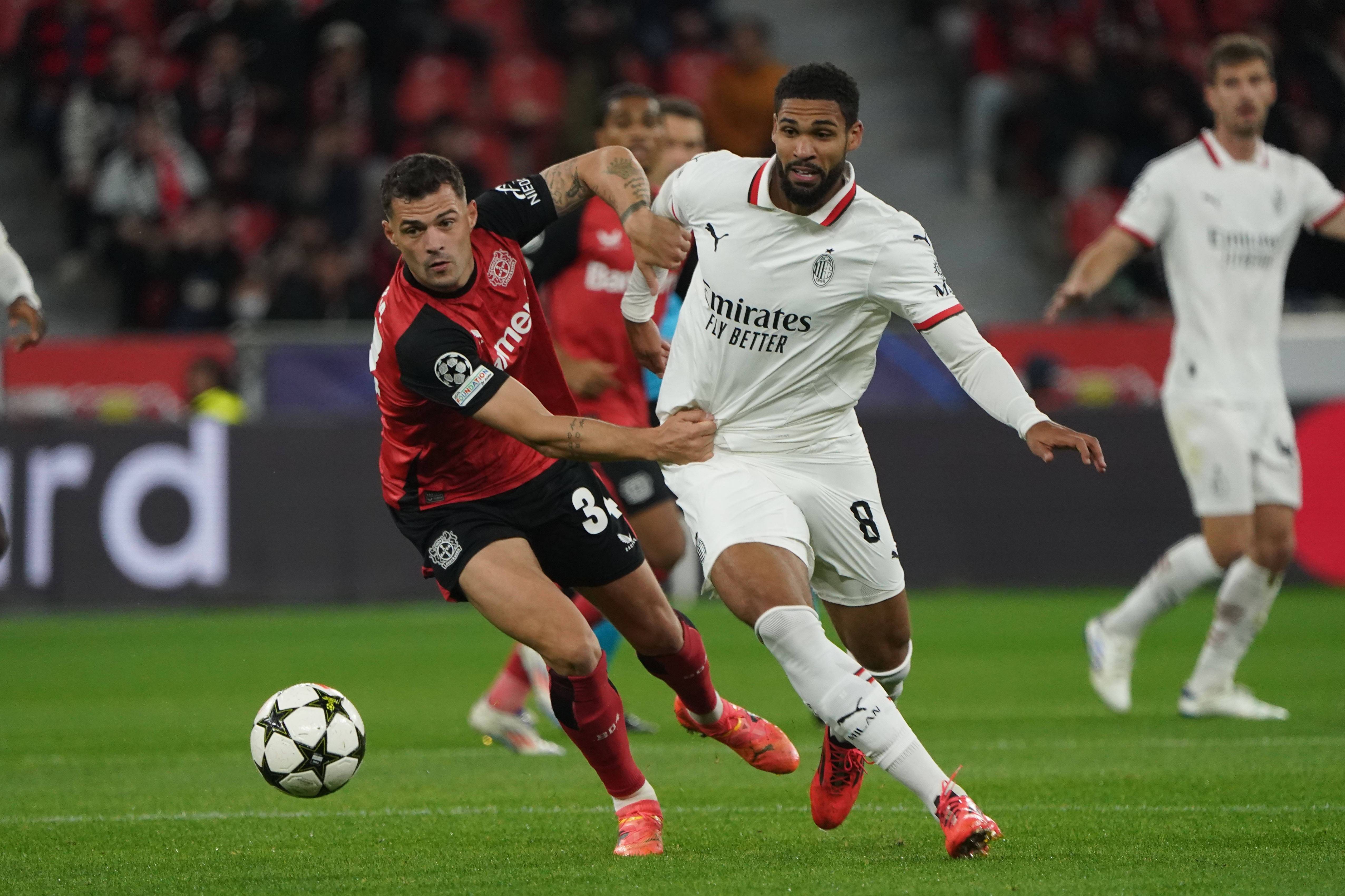 本菲卡足球
_记者：米兰即将1000万欧元报价32岁扎卡 塔雷和阿莱格里都看好本菲卡足球
他