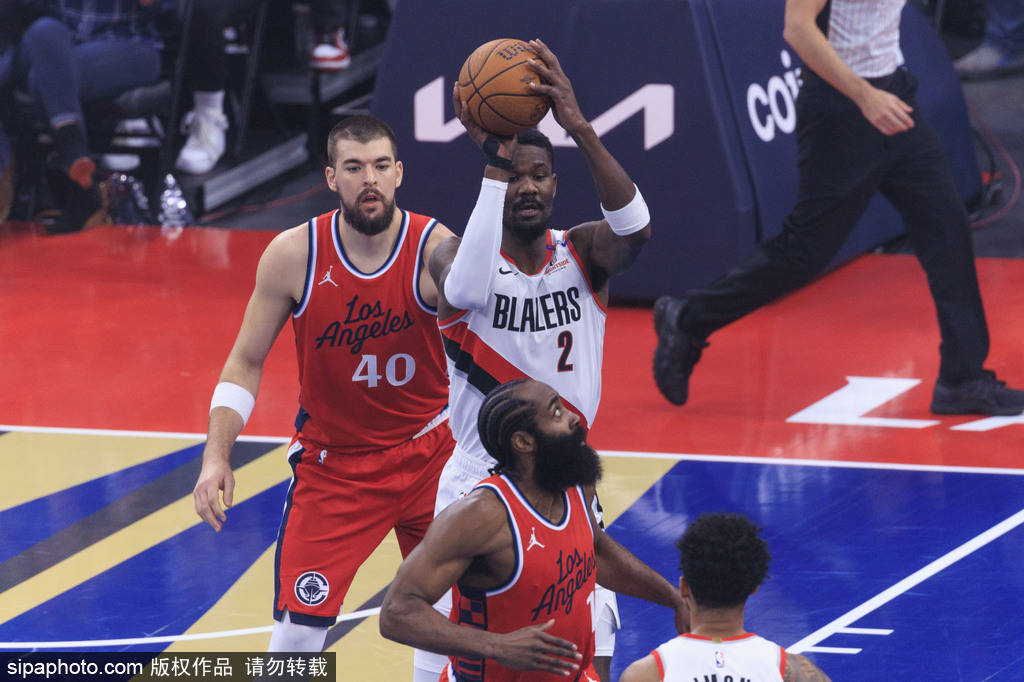 Arsenal (Spartan) Esports_詹皇8150万续约震撼NBA！哈登湖人双巨头留队Arsenal (Spartan) Esports，自由市场格局巨变