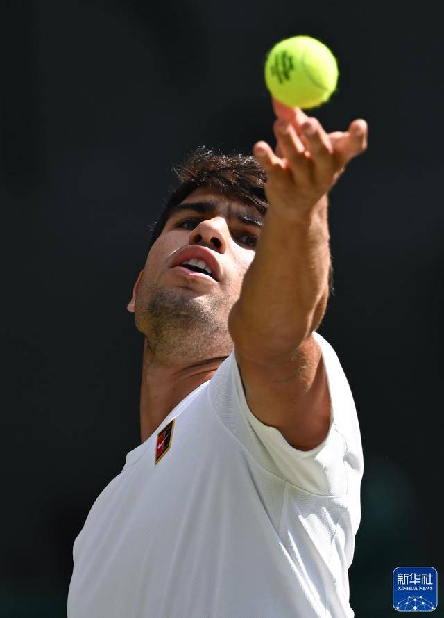 hga050皇冠手机版_新华图讯｜辛纳首夺温网男单冠军