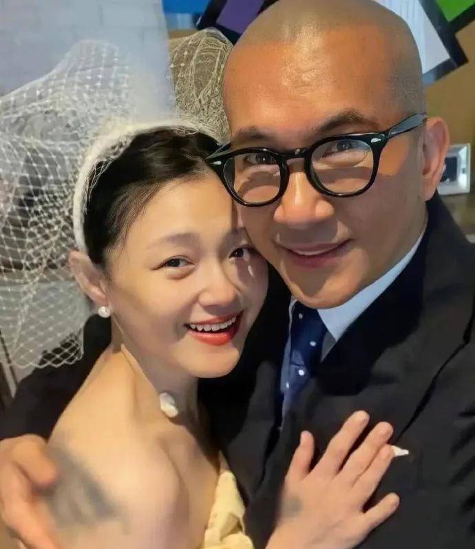 皇冠信用网如何开户_24岁女生酷似大S走红:没整容