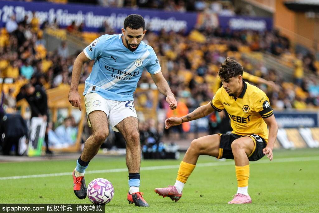 乌克兰超级联赛
_英超-哈兰德双响赖因德斯传射建功 曼城4-0狼队暂登顶