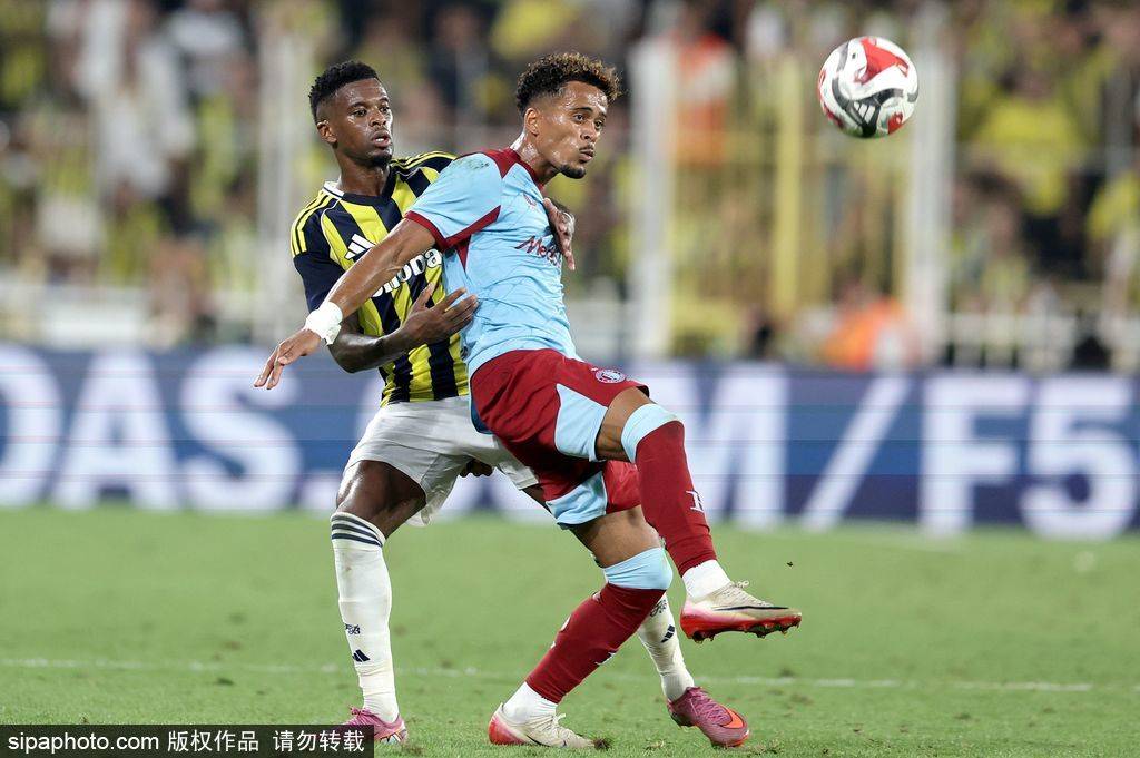 横滨vs神户胜利船_特拉布宗体育加码追求奥纳纳：曼联门将的未来在何方横滨vs神户胜利船？