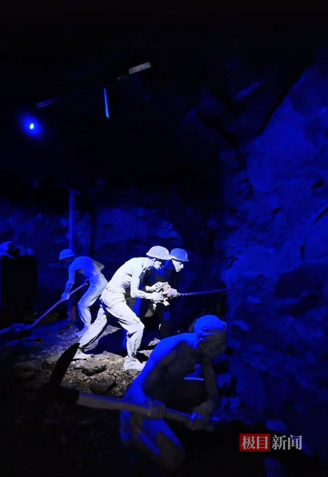 塞浦路斯v罗马尼亚足球_1400多万吨煤炭被掠夺塞浦路斯v罗马尼亚足球,6万多矿工丧生,很多年仅十一二岁,大同煤矿万人坑遗址累累白骨诉说侵华日军罪行