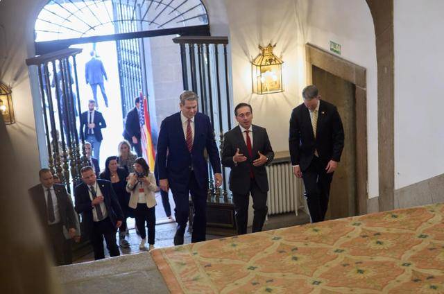 皇冠信用网怎么代理_中美谈了6小时皇冠信用网怎么代理，特朗普感叹：美国不行了！西班牙收到中方大礼