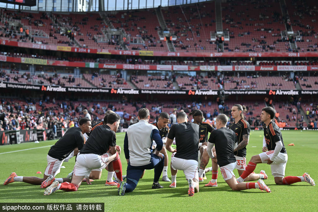 法尔肯贝里 vs 奥斯特桑斯_阿森纳逆转纽卡斯尔:补时绝杀引发的争议与胜利