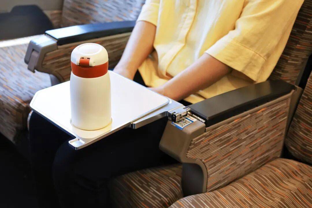 图库姆斯vs 超新星_这趟北京西往返深圳北的列车全是单间图库姆斯vs 超新星，国庆中秋假期加开！