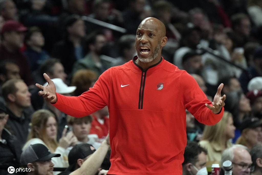 皇冠信用网出租
_出大事了皇冠信用网出租
！比卢普斯+罗齐尔被捕 NBA官方勒令他俩离职