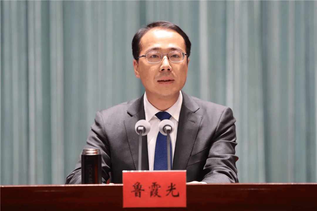 皇冠信用盘代理
_杭州任命两位副市长