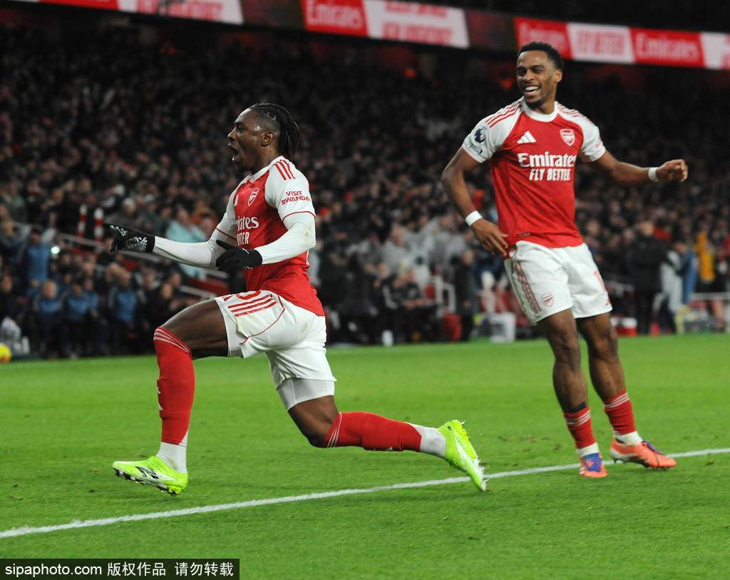 皇冠信用盘哪里申请
_观战台：阿森纳拜仁巅峰对决+切尔西碰巴萨 巴黎再战热刺