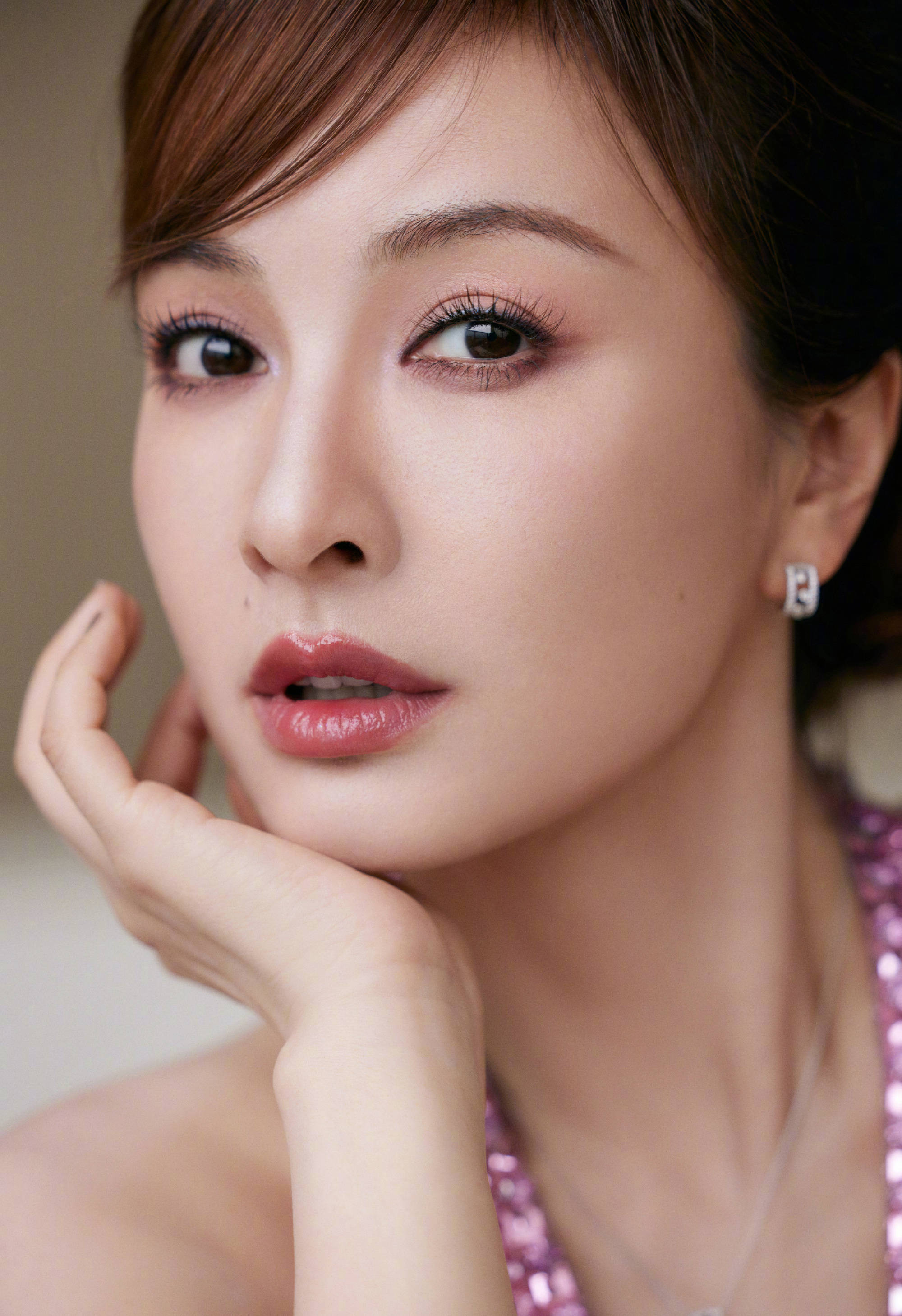 皇冠信用网登3代理
_吴昕被曝“资产十位数”：没老公没孩子财富自由有多爽皇冠信用网登3代理
？