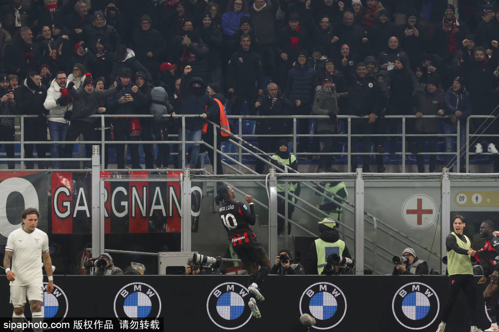 皇冠信用登1
_AC米兰签下阿里萨拉：300万欧元背后的故事与未来展望