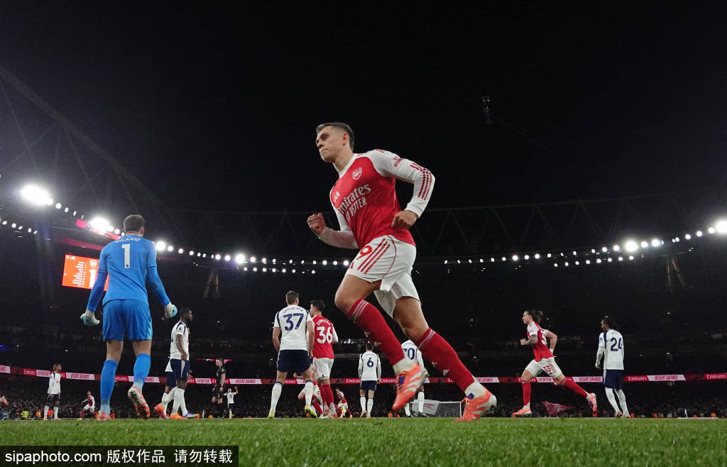 瑞士足球
_特罗萨德领跑阿森纳！4球3助攻展现绝佳状态瑞士足球
，英超赛季最佳表现分析